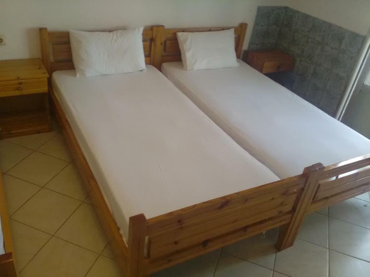 Hotel Kinira Luaran gambar